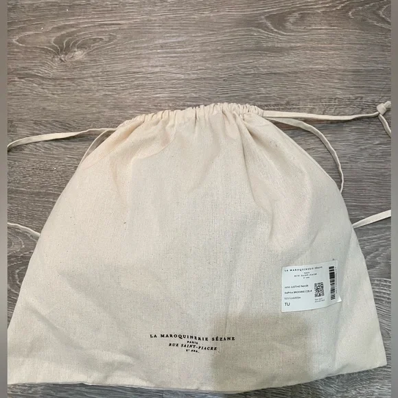 Sézane Justine Mini Basket Bag in Raffia Heart Embroidery NWT - Picture 11 of 11